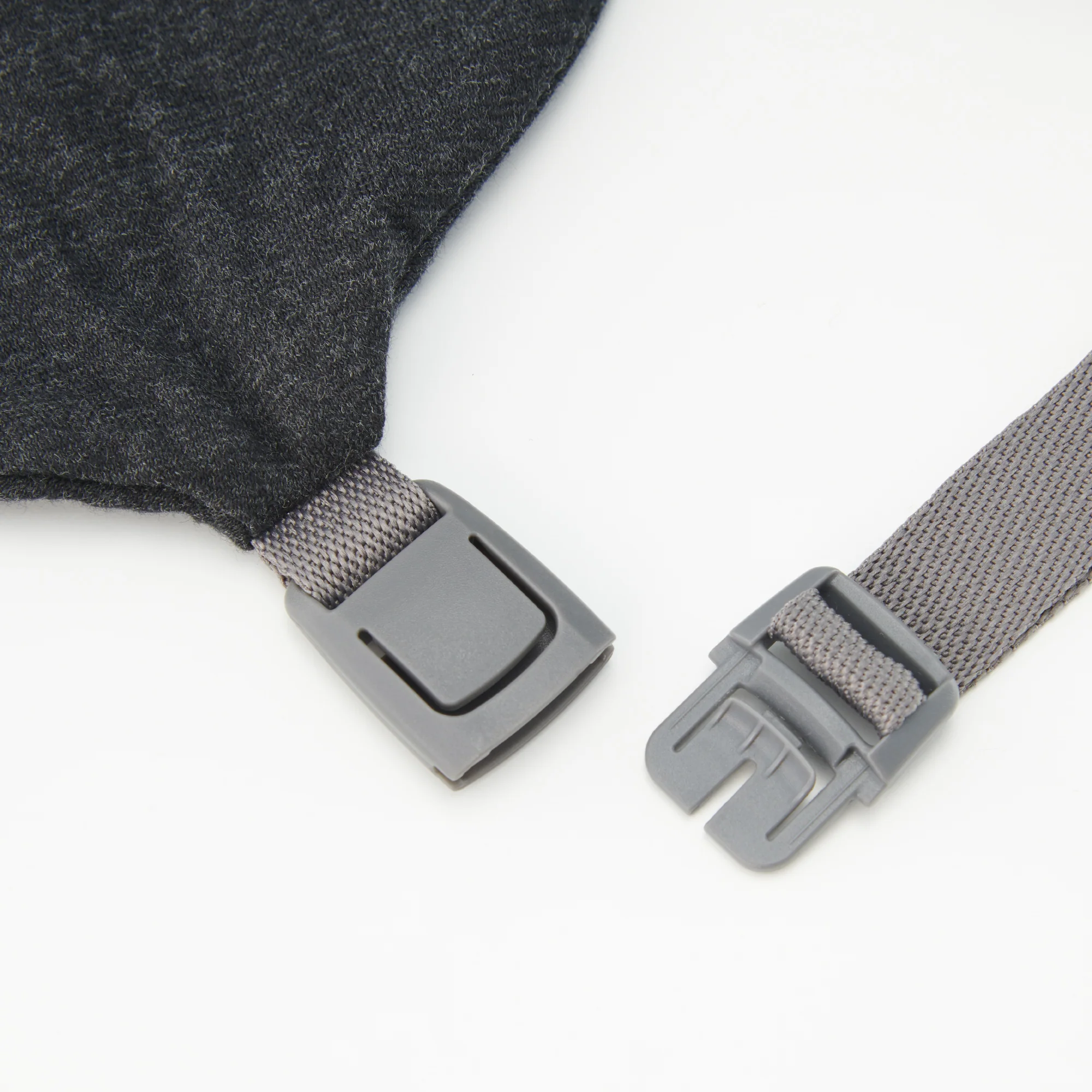 Well-Fitted Neck Cushion Melange Black - Image 4