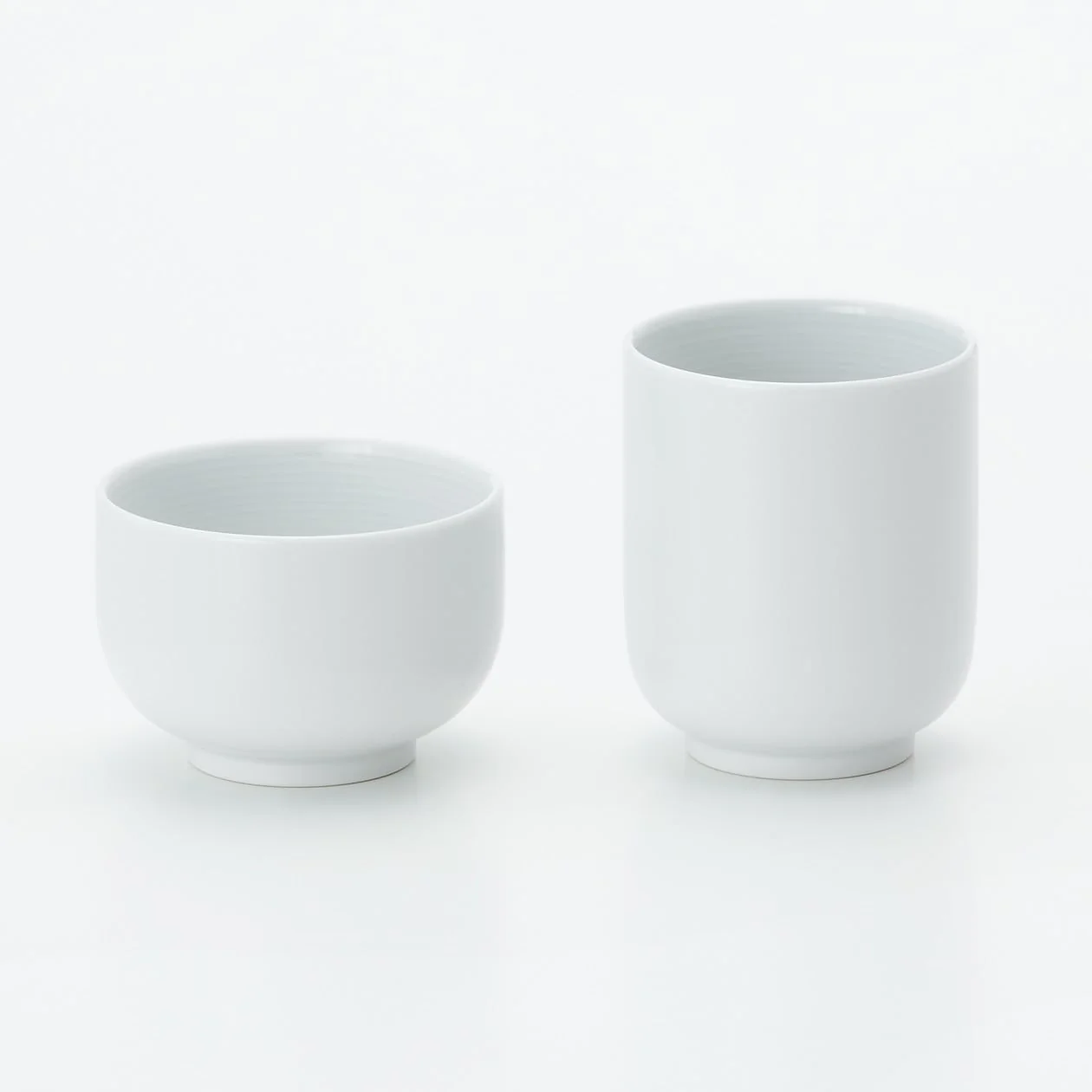 White Porcelain Round Tea Cup - Image 6
