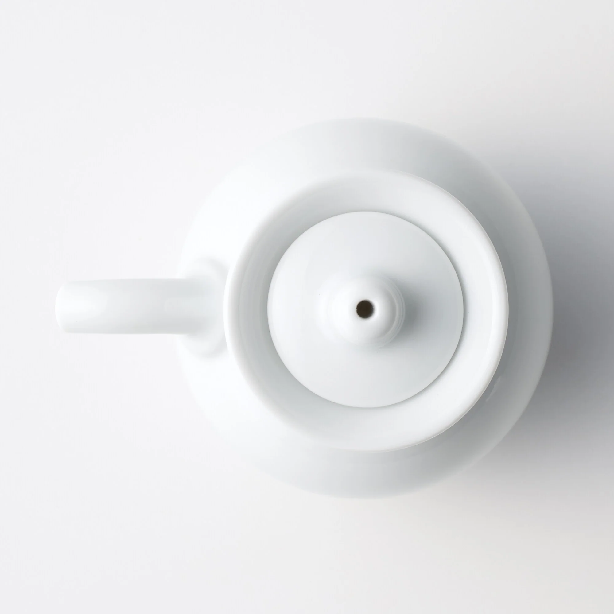 White Porcelain Sauce Pot - Image 3