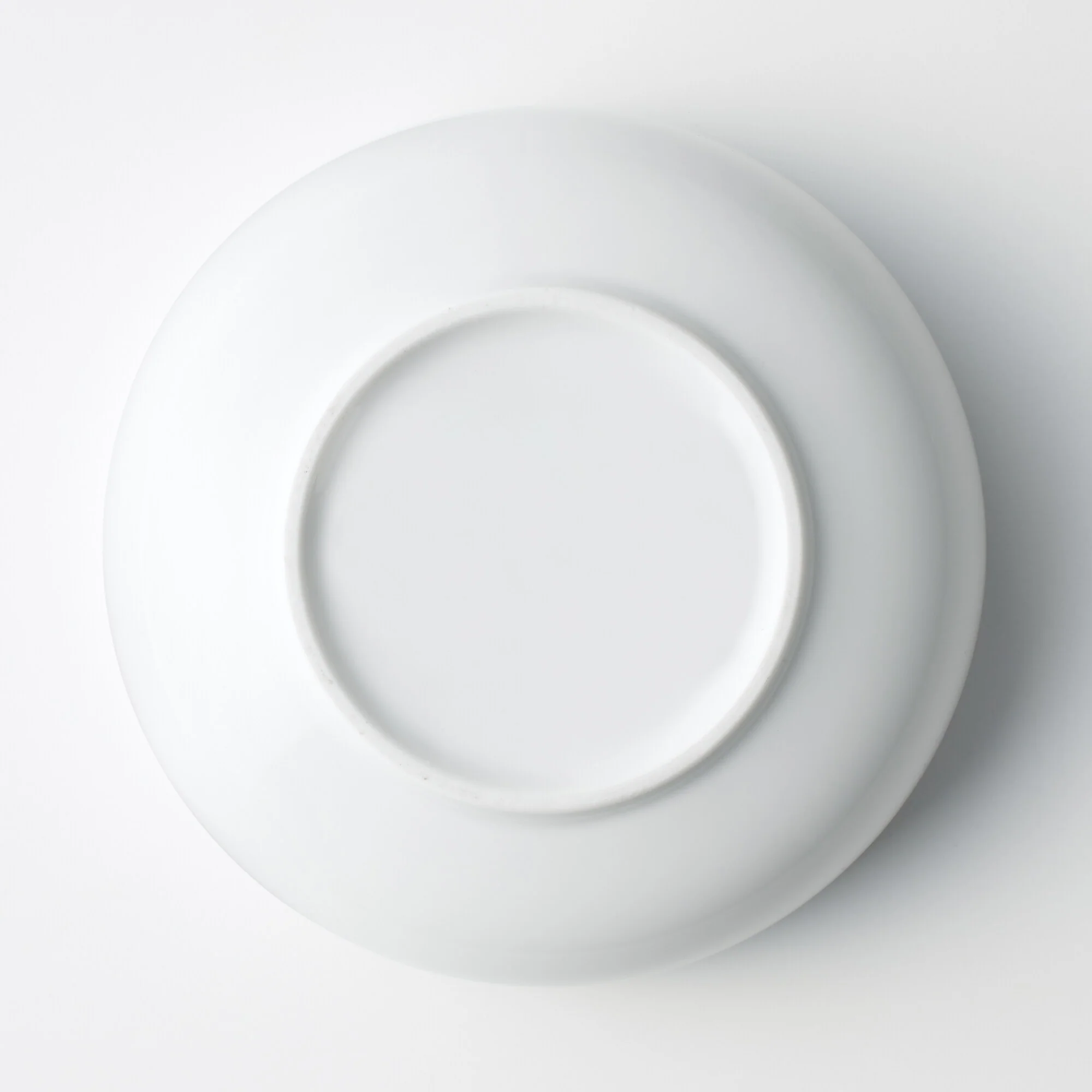 White Porcelain Shallow Bowl - Image 5