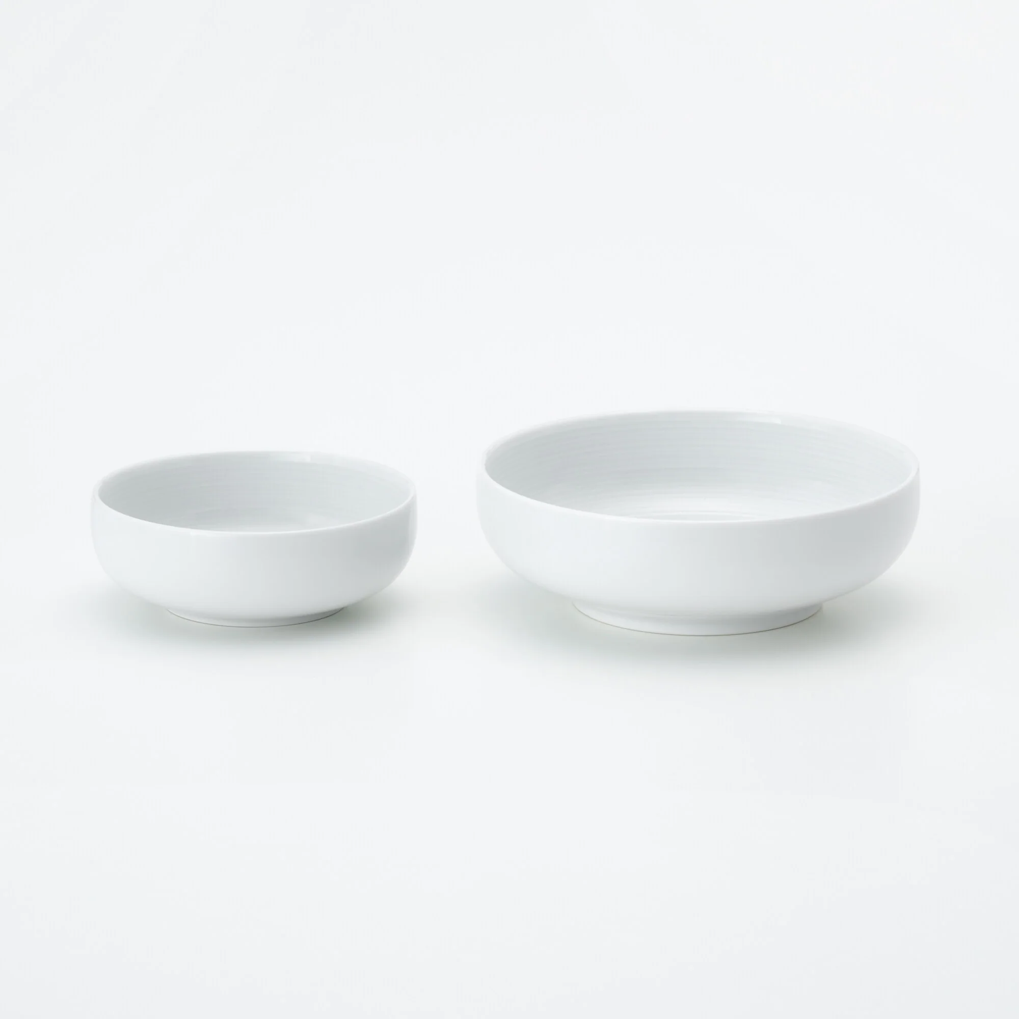 White Porcelain Shallow Bowl - Image 7