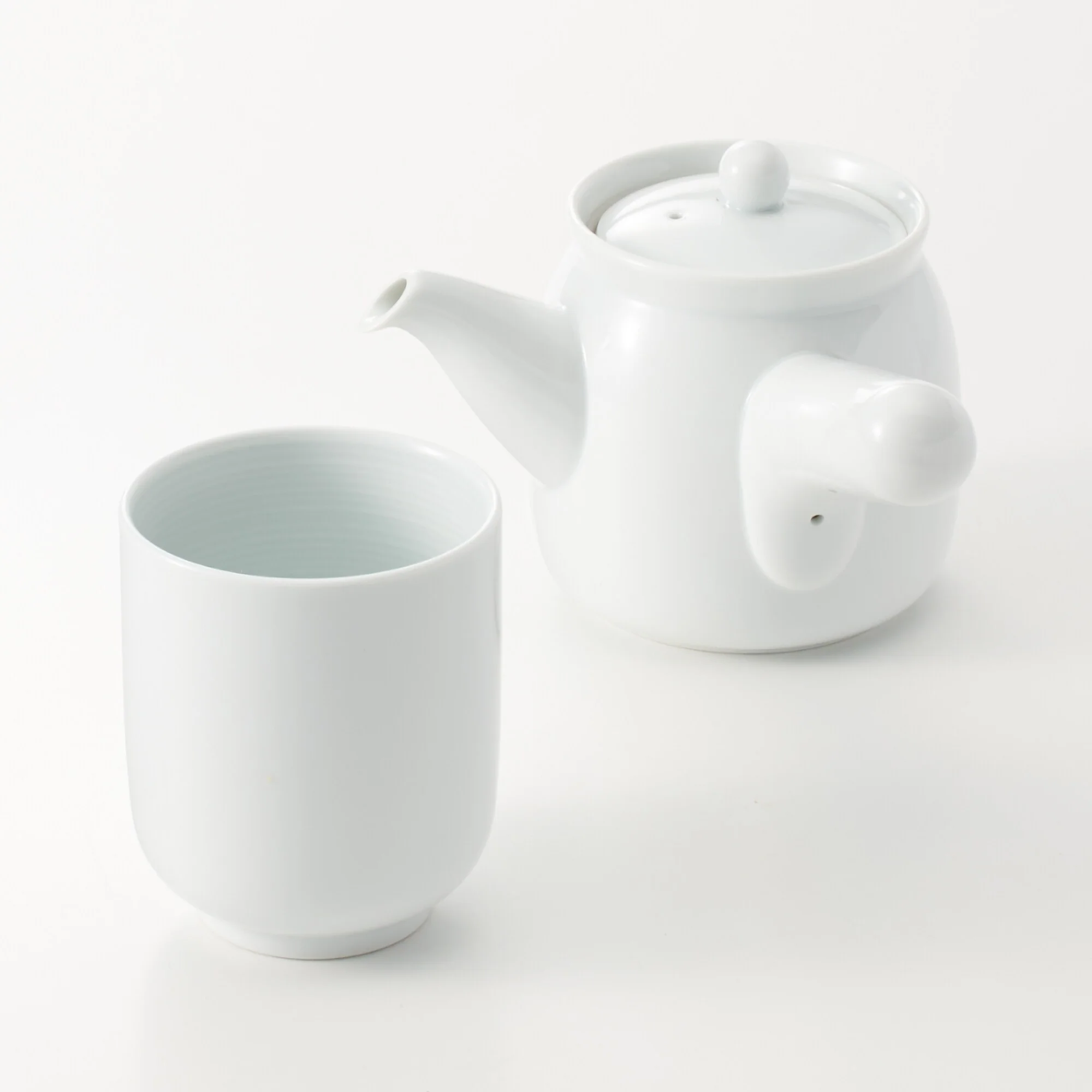 White Porcelain Tea Pot - Image 7