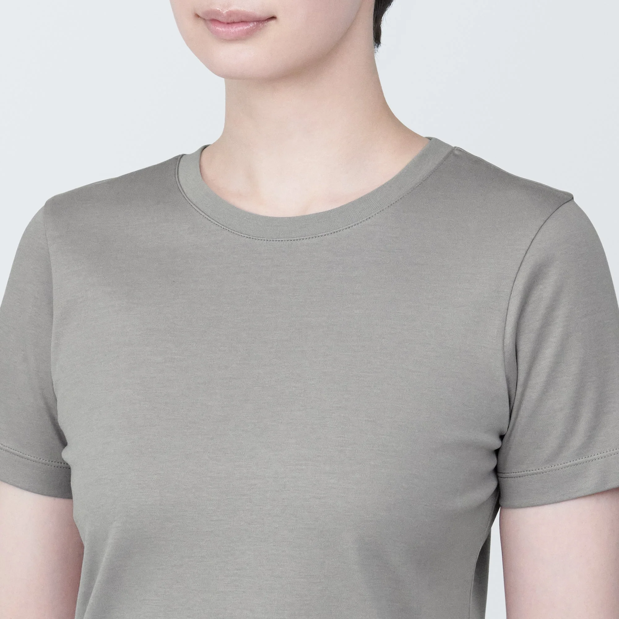 Women's Anti-Sweat Stain Short Sleeve T-Shirt - Image 31