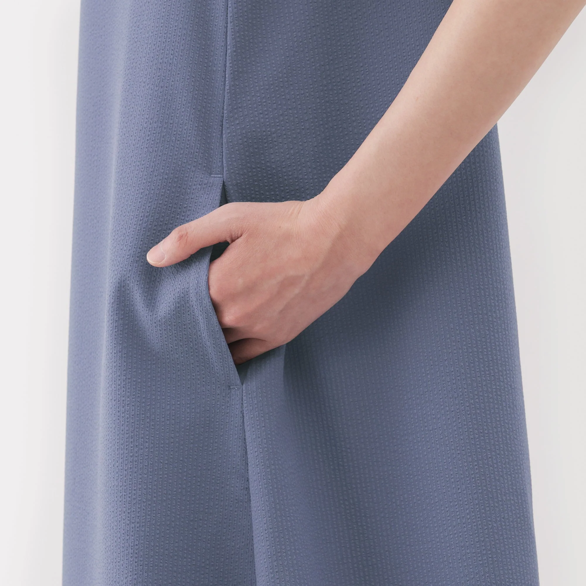 Women's Breathable Seersucker Sleeveless Dress - Image 19