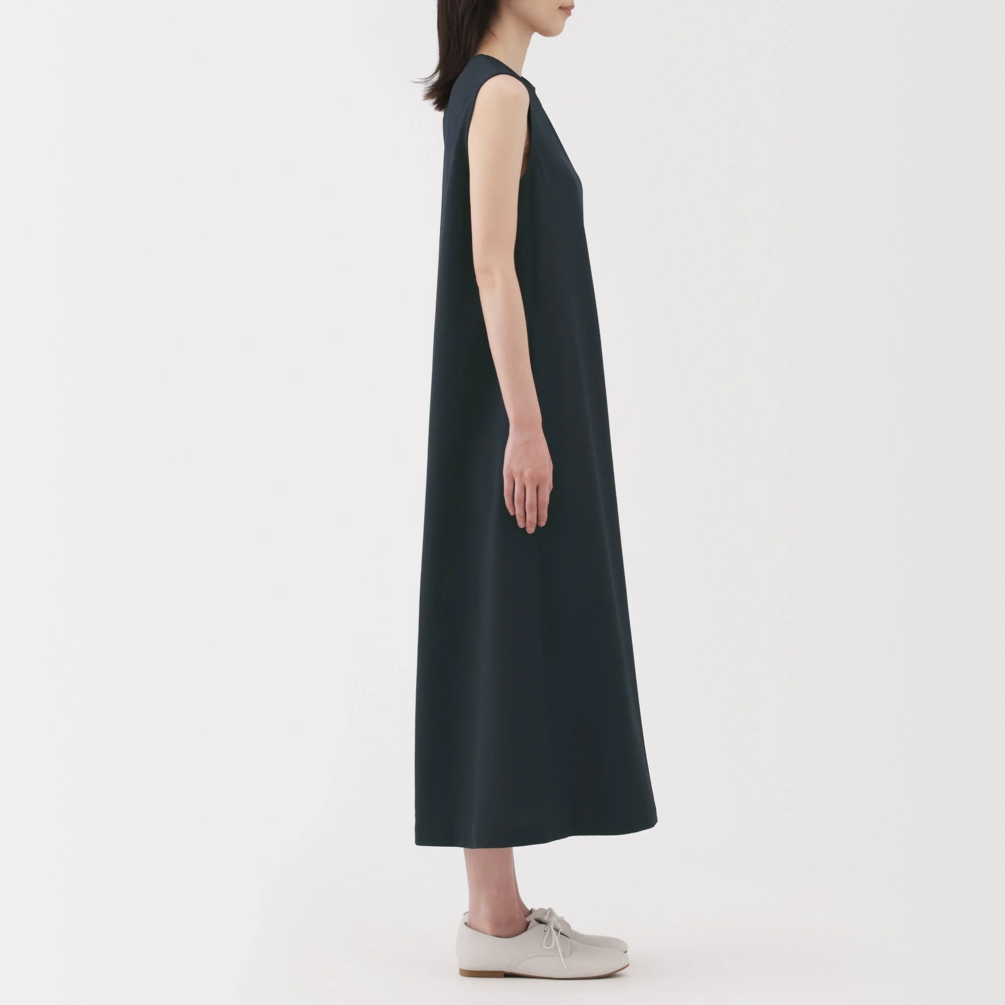 Women's Breathable Seersucker Sleeveless Dress - Image 5