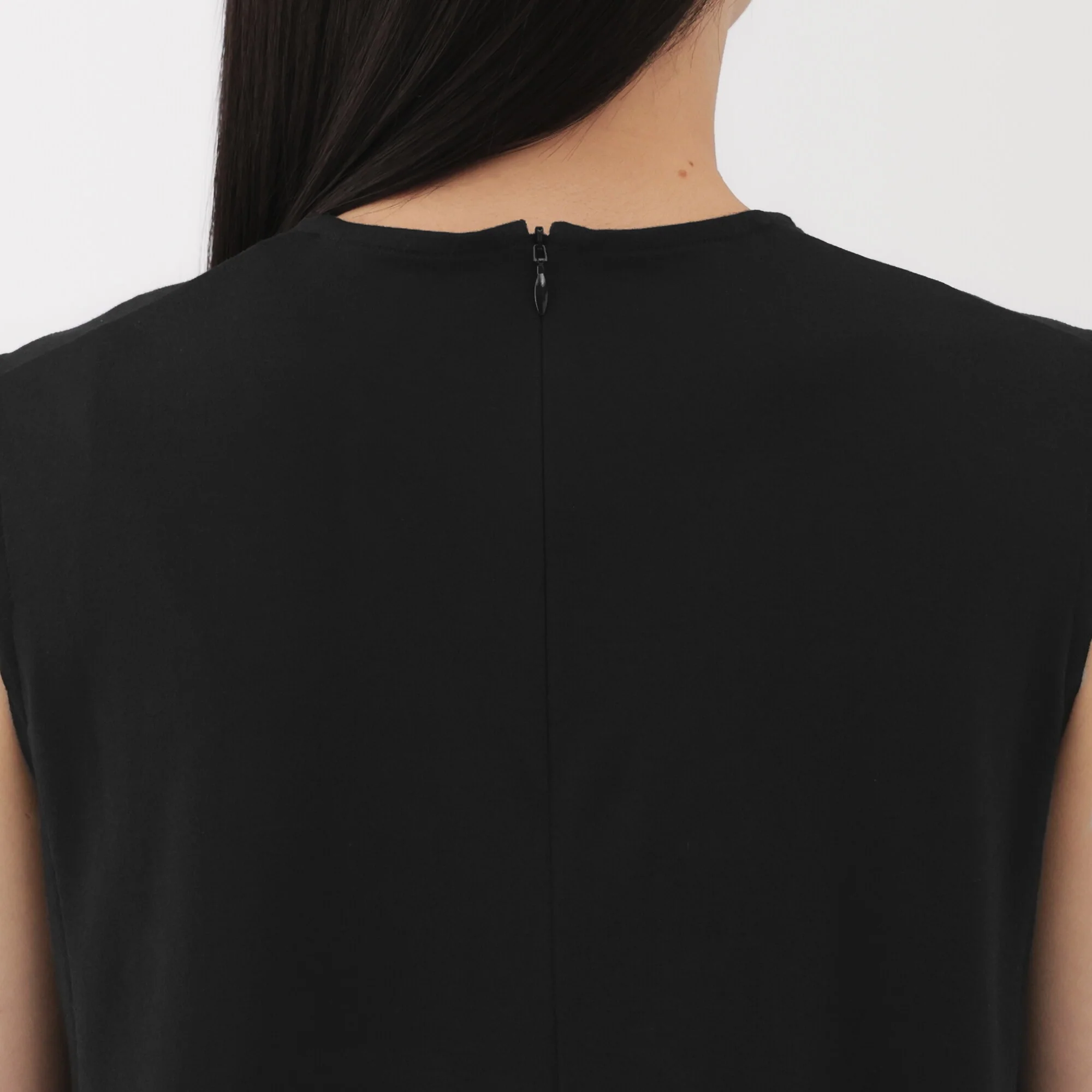 Women's Cool Touch Sleeveless Dress - Image 17