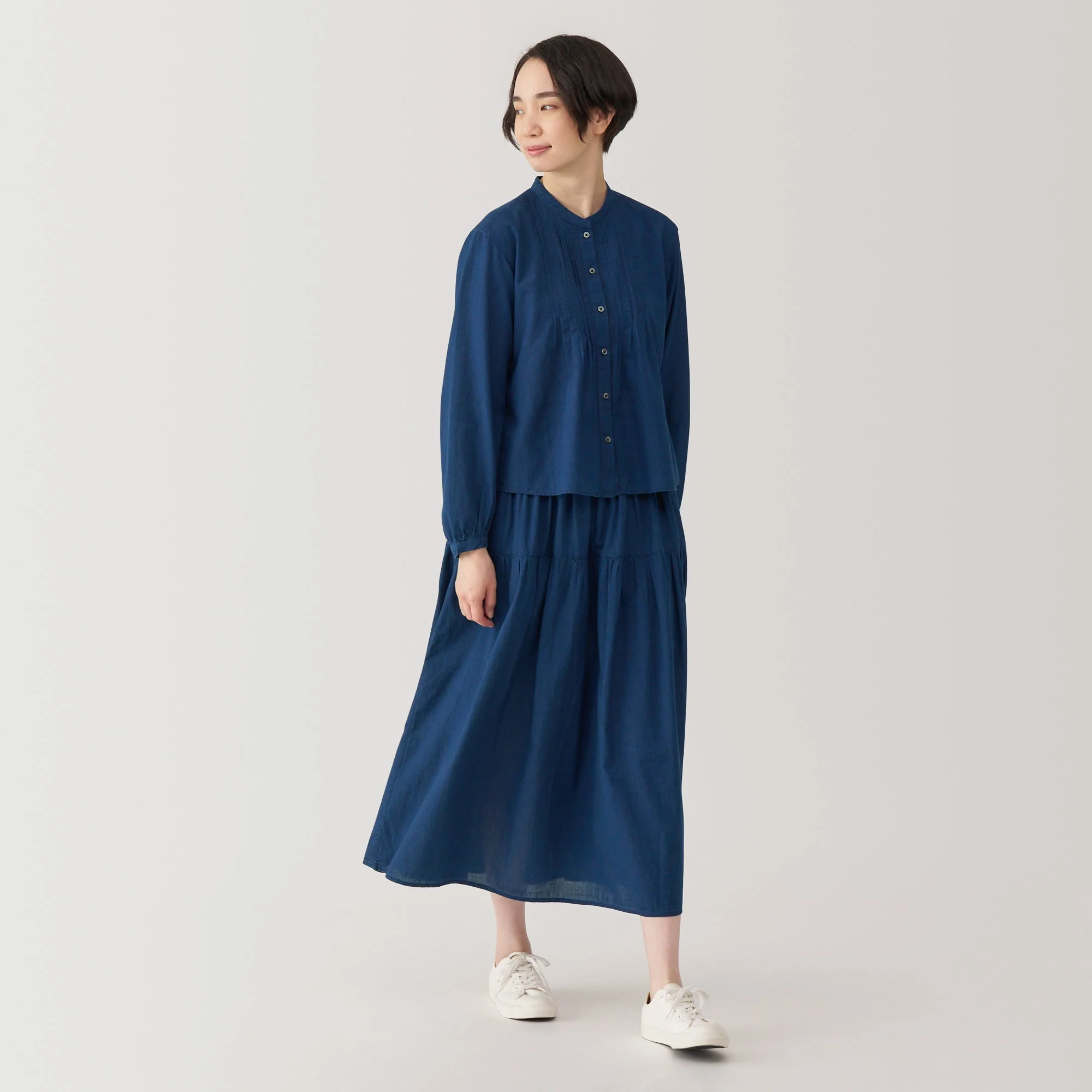 Women's Cotton Voile Indigo Blouse - Image 4
