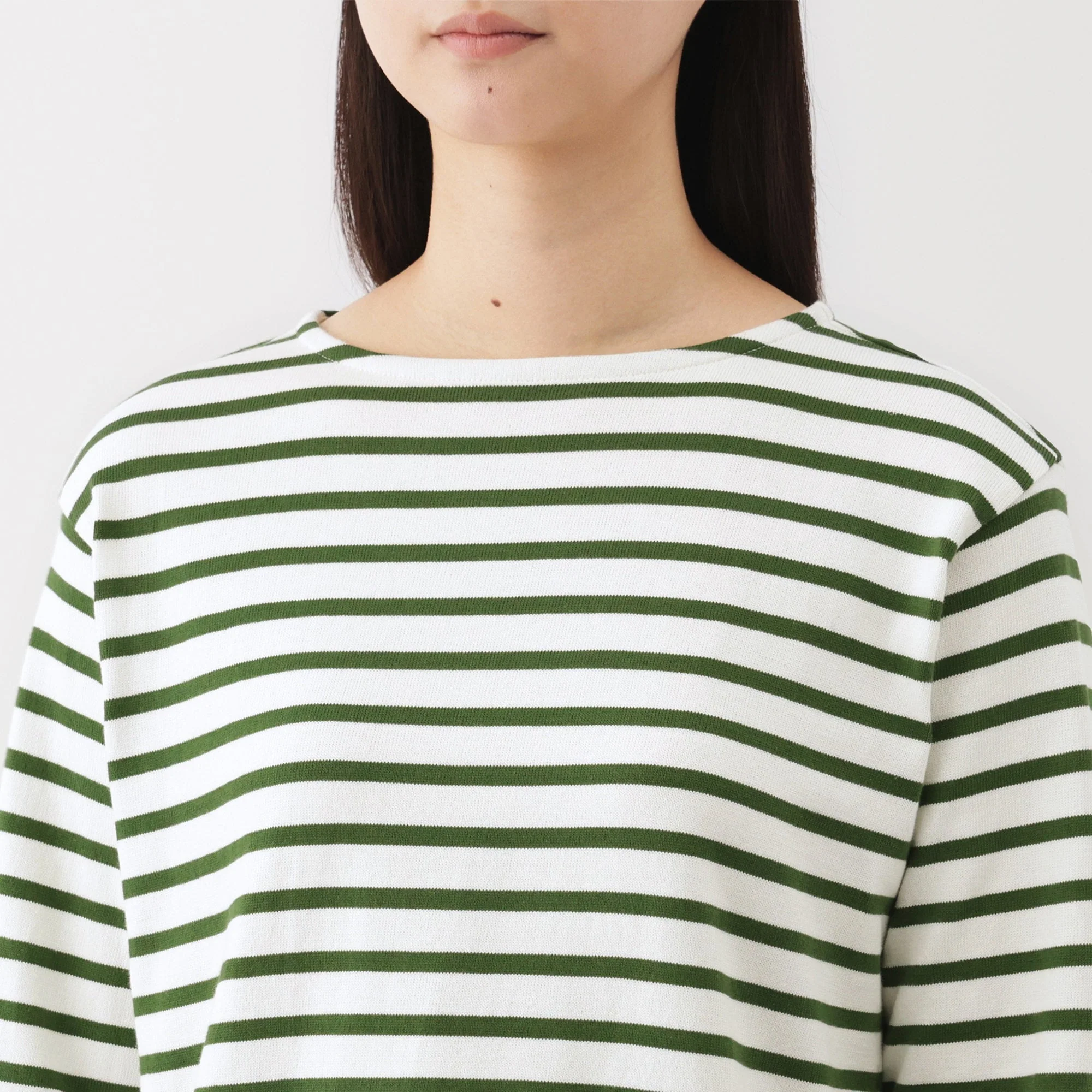 Heavyweight Cotton Boatneck T-Shirt - Image 23