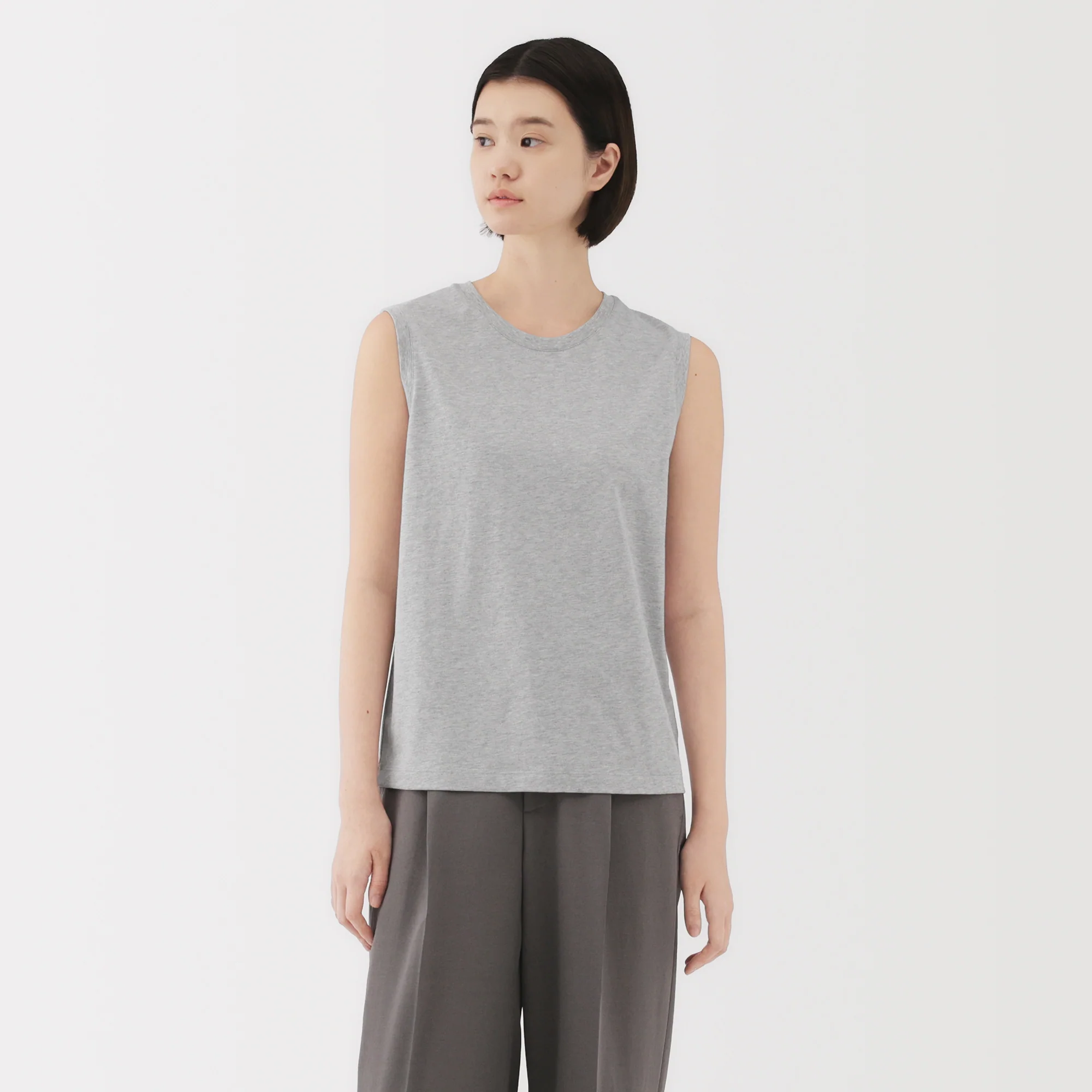 Women's Jersey Sleeveless T-Shirt - Image 3