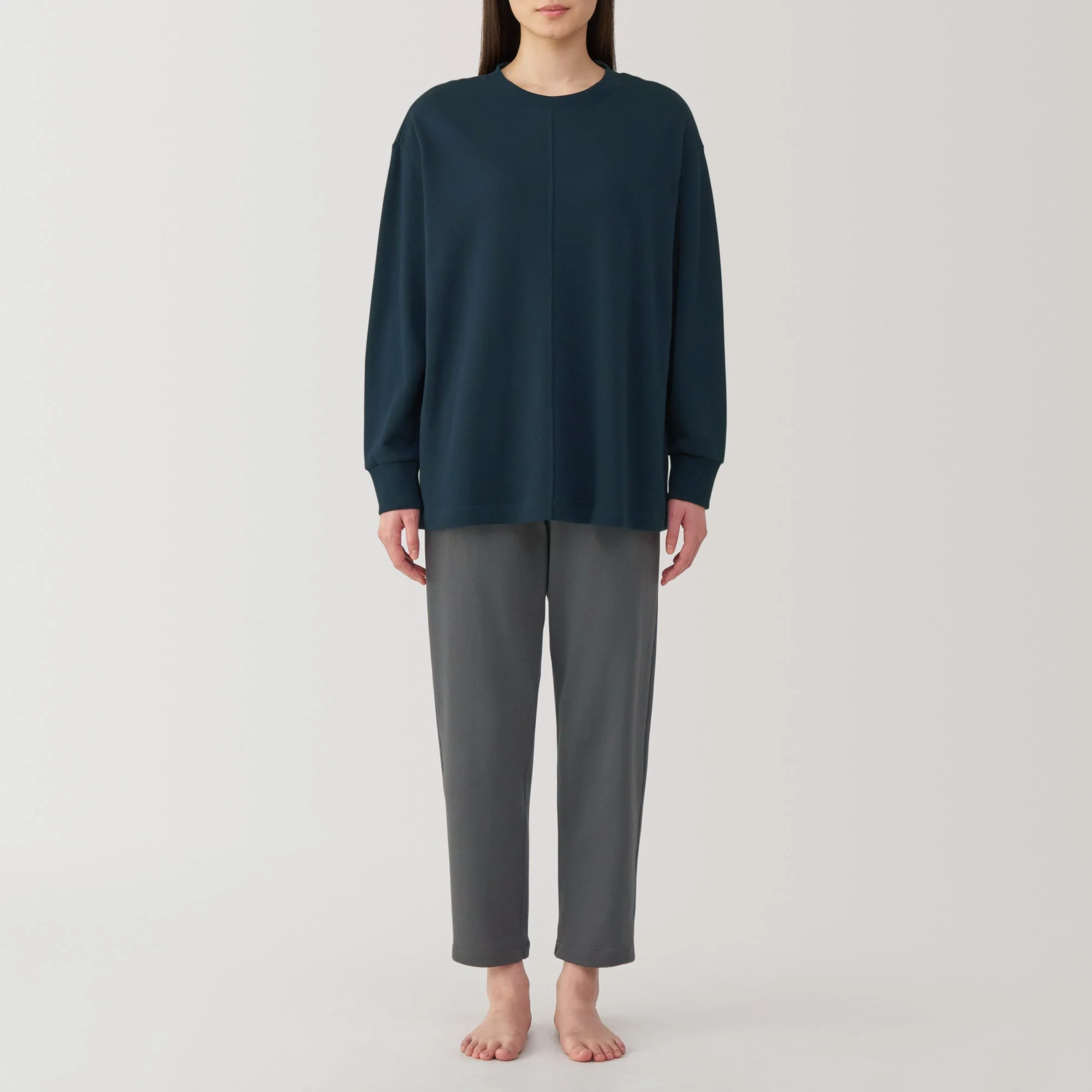 Loose-Twist Sweatshirt Loungewear Set - Image 14