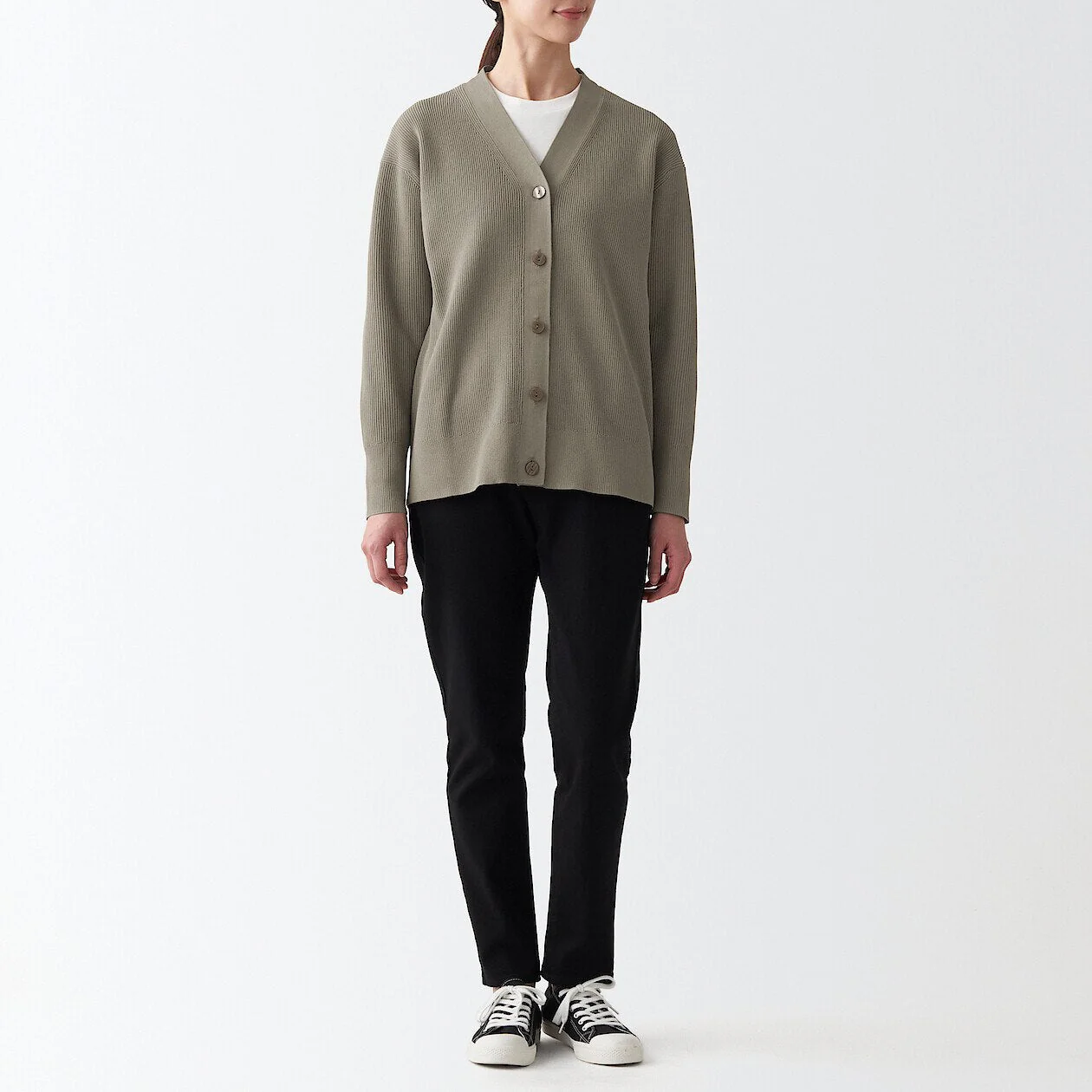 Women's Shape Keep V-Neck Cardigan - Image 12