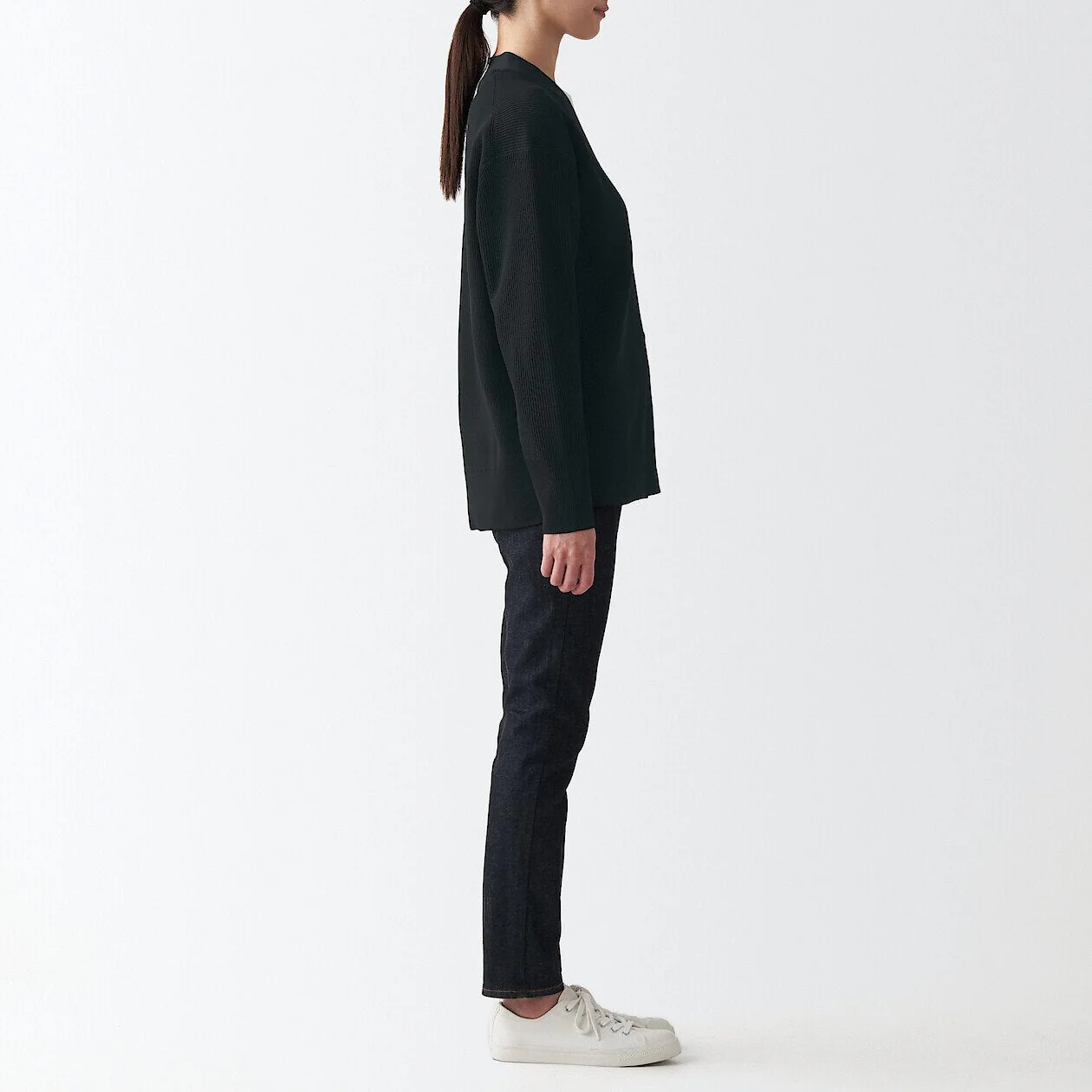 Women's Shape Keep V-Neck Cardigan - Image 24