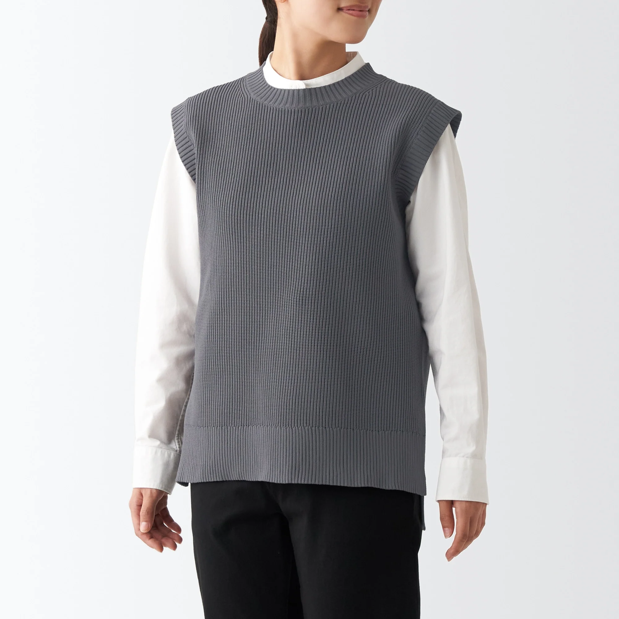 Women's Light Shape-Keeping Vest - Image 29