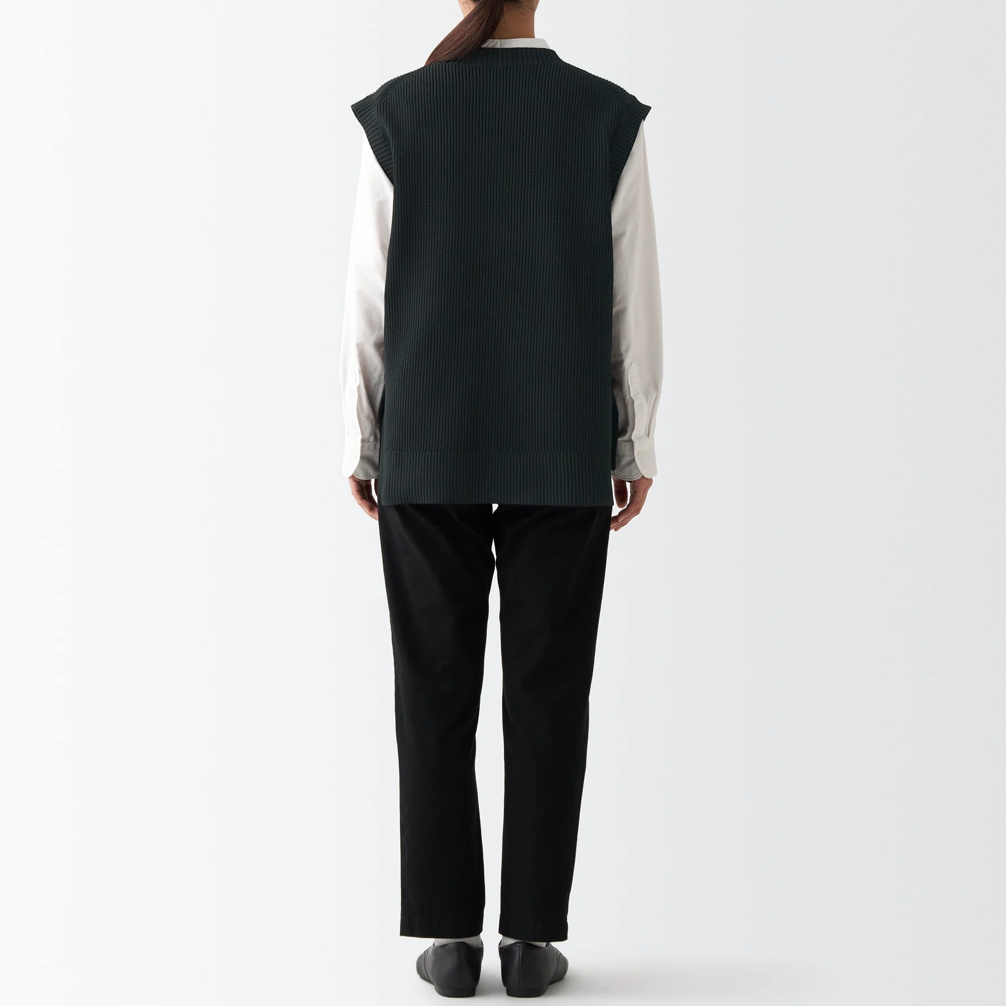 Women's Light Shape-Keeping Vest - Image 5