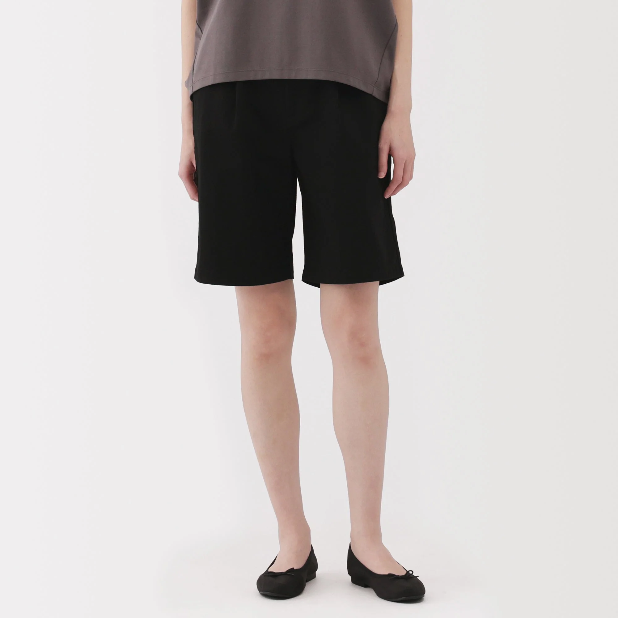 Women's Slub Yarn Chino Darted Shorts - Image 12