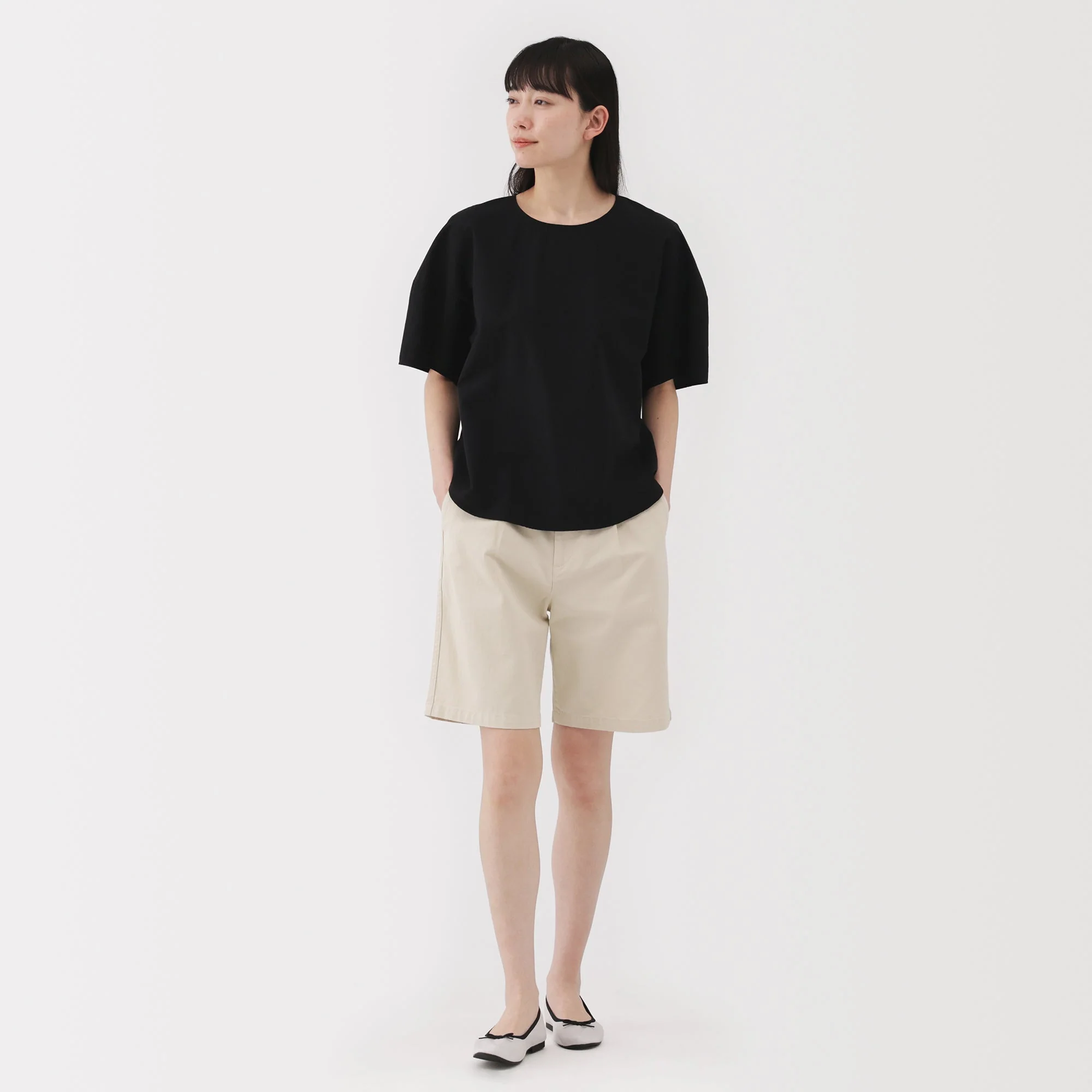Women's Slub Yarn Chino Darted Shorts - Image 22