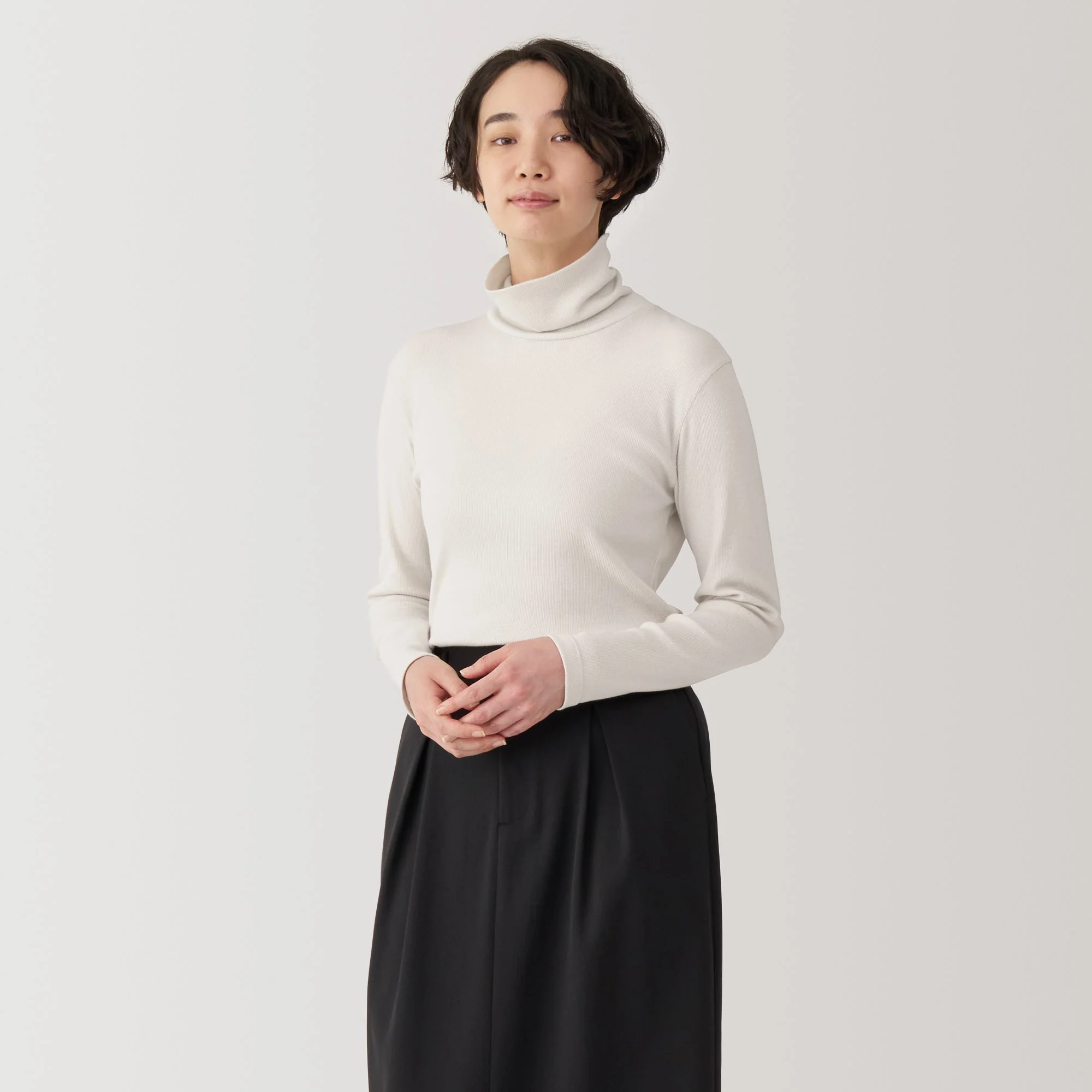Women's Soy Fibre Blend Ribbed Turtleneck Long Sleeve T-Shirt - Image 11