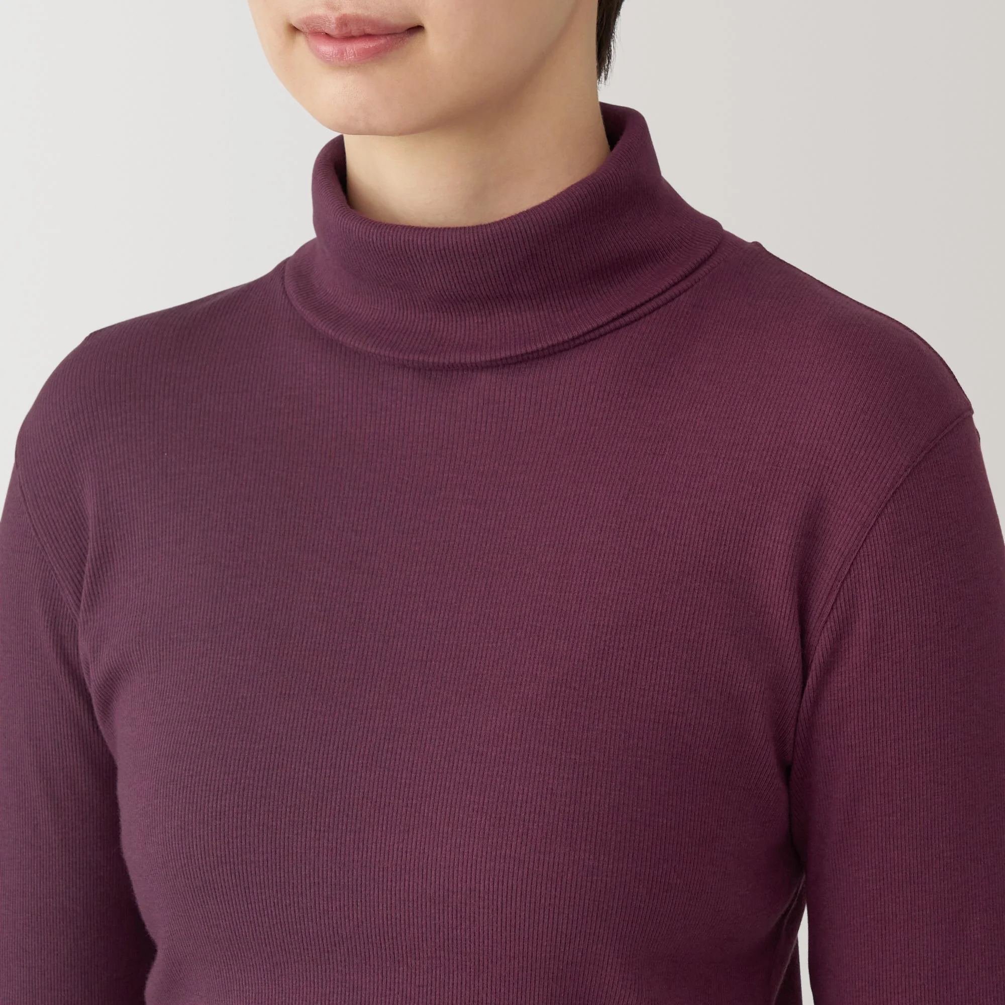 Women's Soy Fibre Blend Ribbed Turtleneck Long Sleeve T-Shirt - Image 8