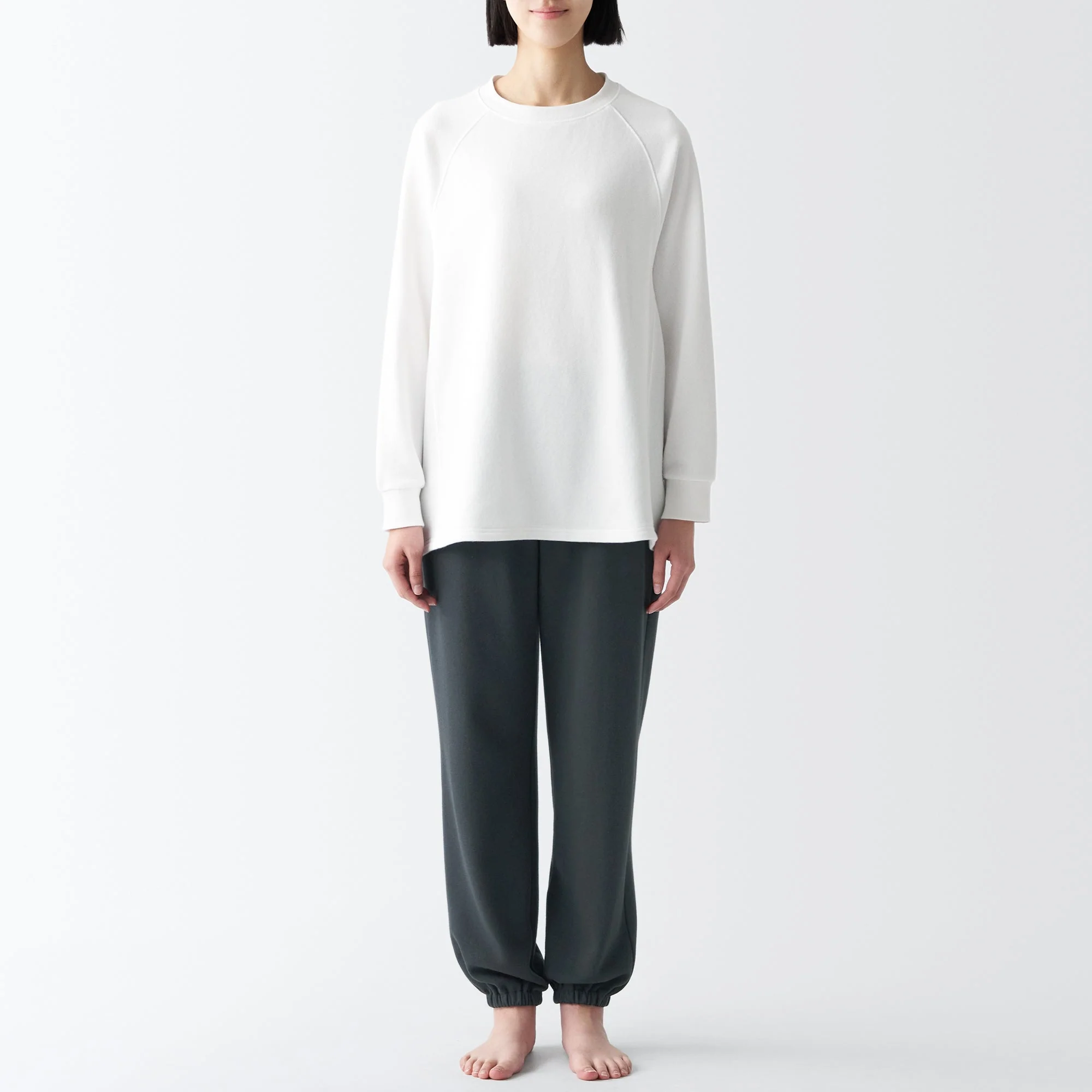 Women's Sweatshirt Material Sweatpants - Image 3