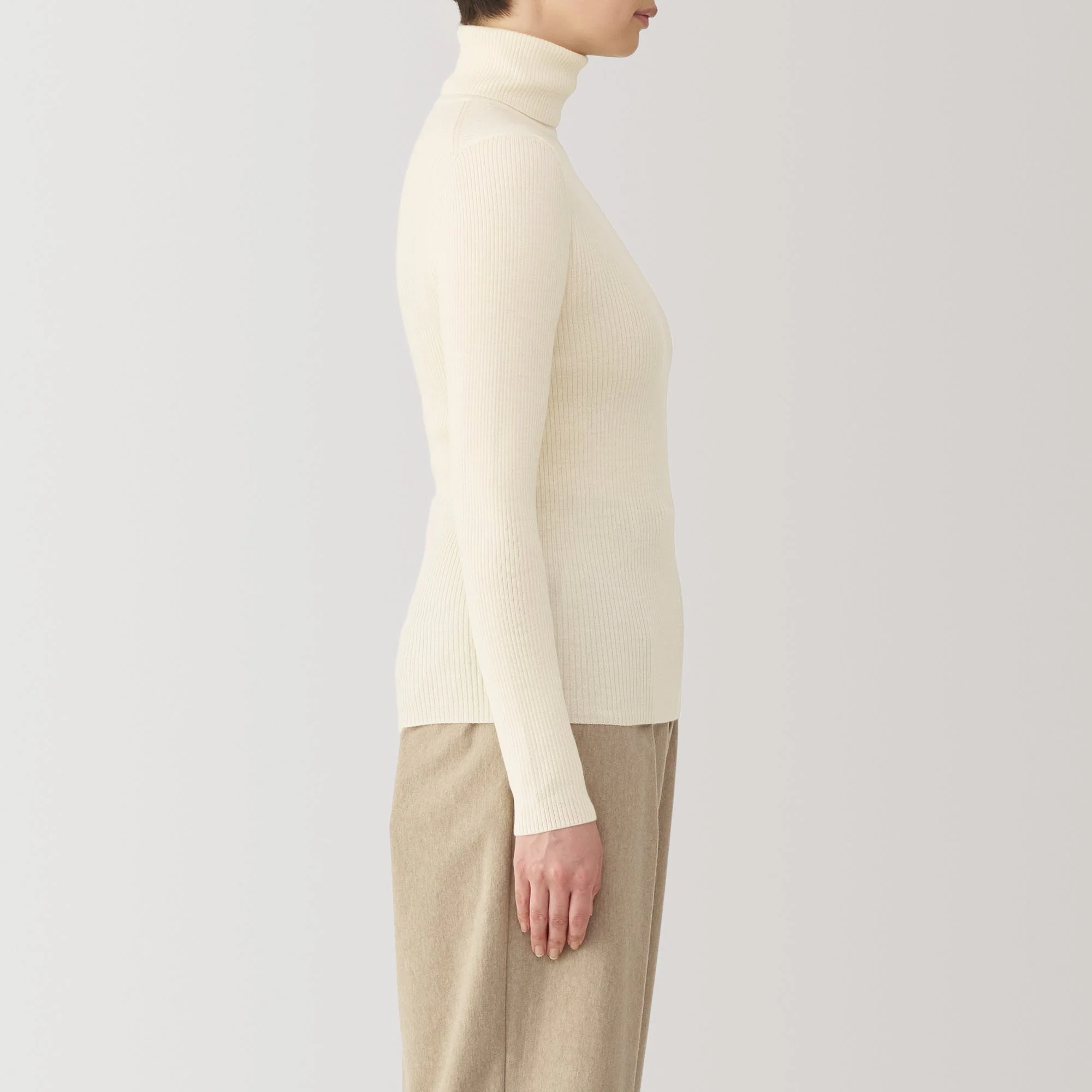 Women's Washable High Gauge Turtleneck Sweater - Image 12