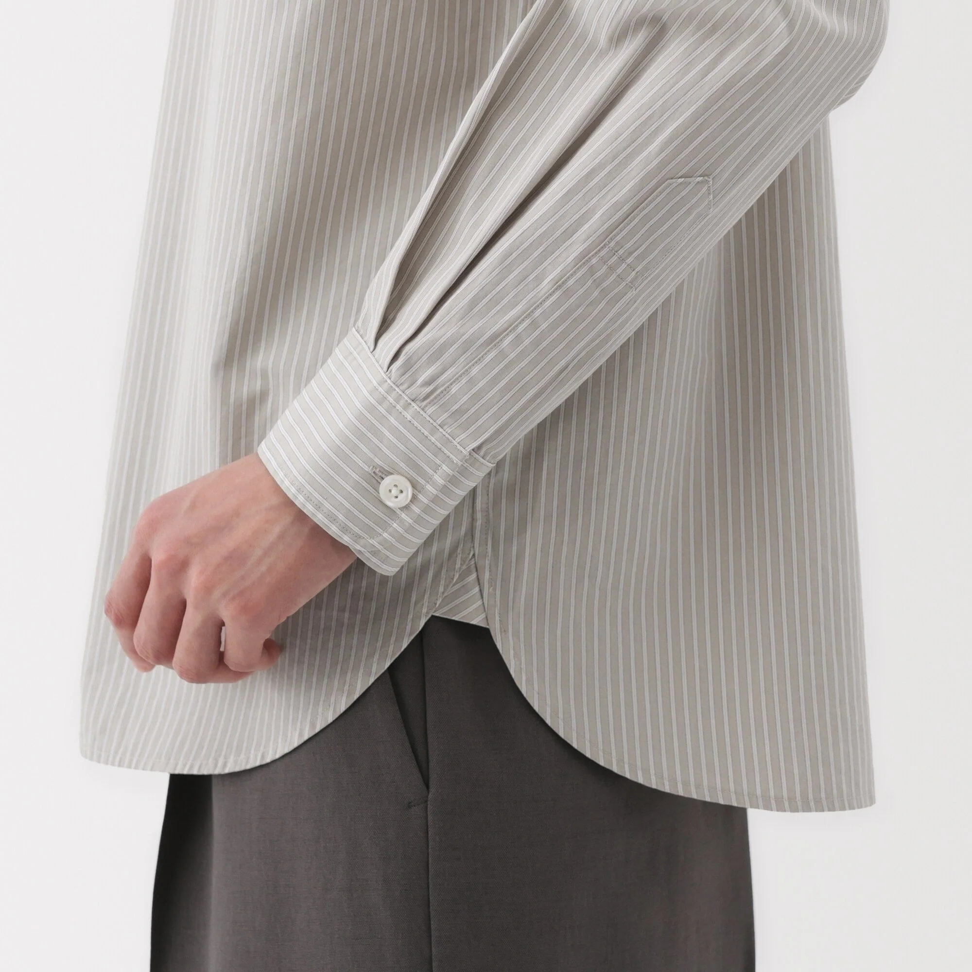 Women's Washed Broadcloth Shirt - Image 17