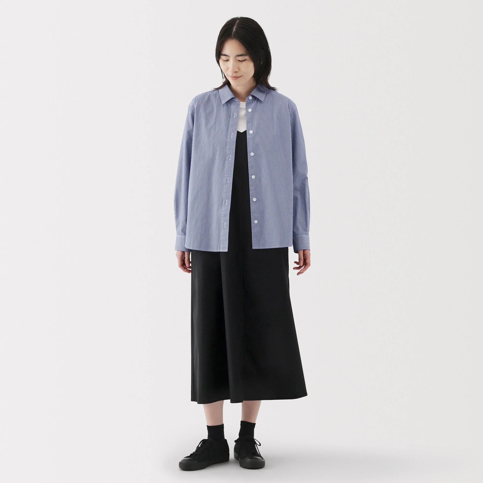 Women's Washed Broadcloth Shirt - Image 4