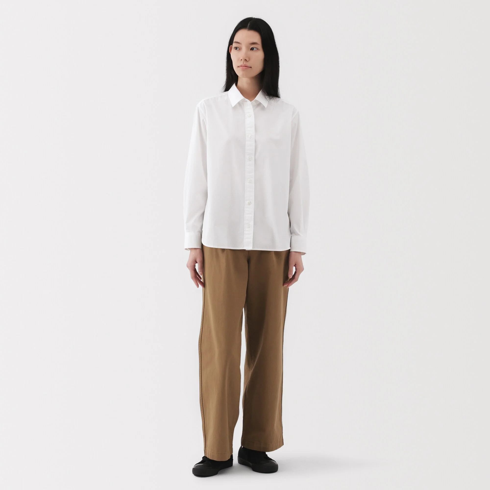 Women's Washed Broadcloth Classic Shirt - Image 4