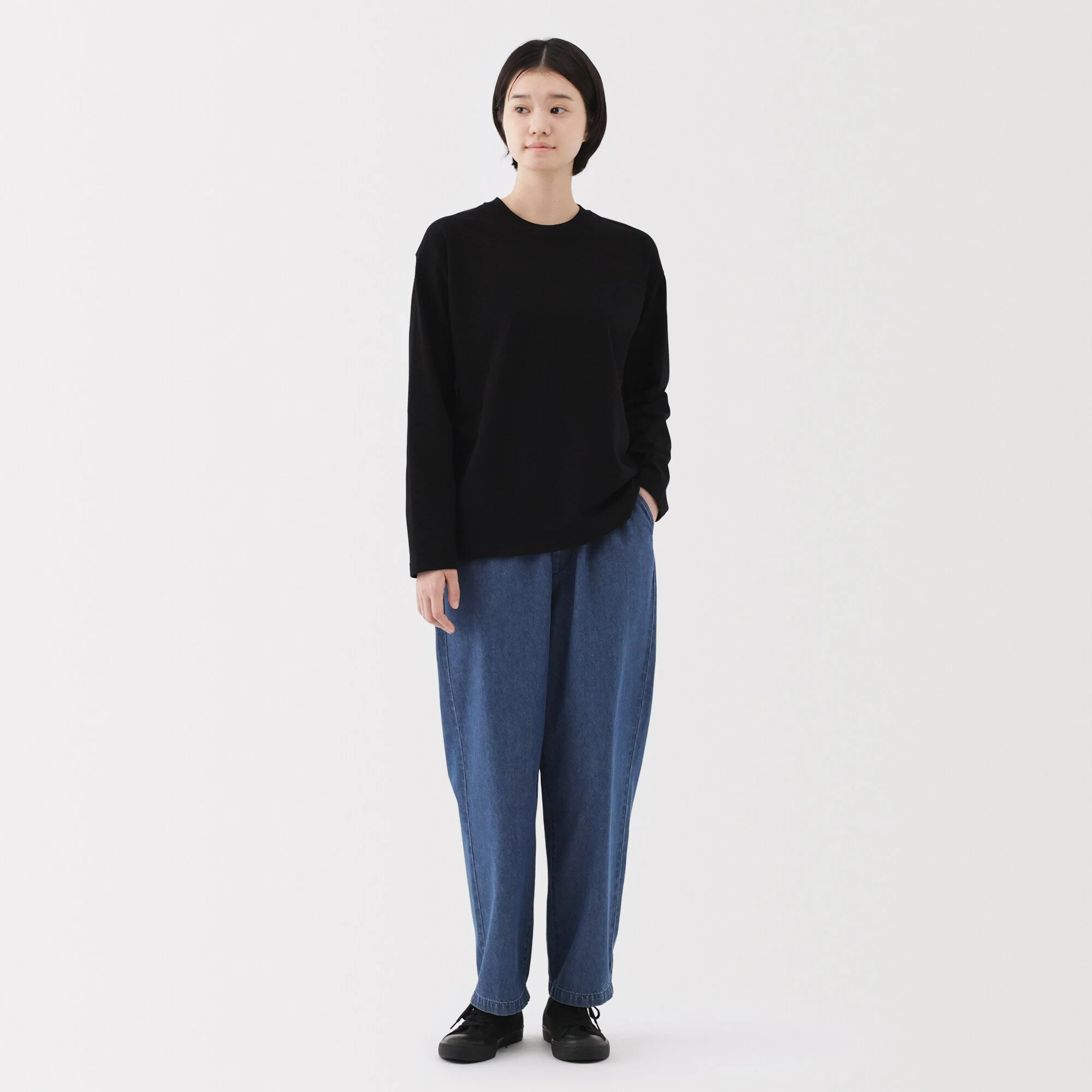 Washed Denim Easy Tapered Pants - Image 4