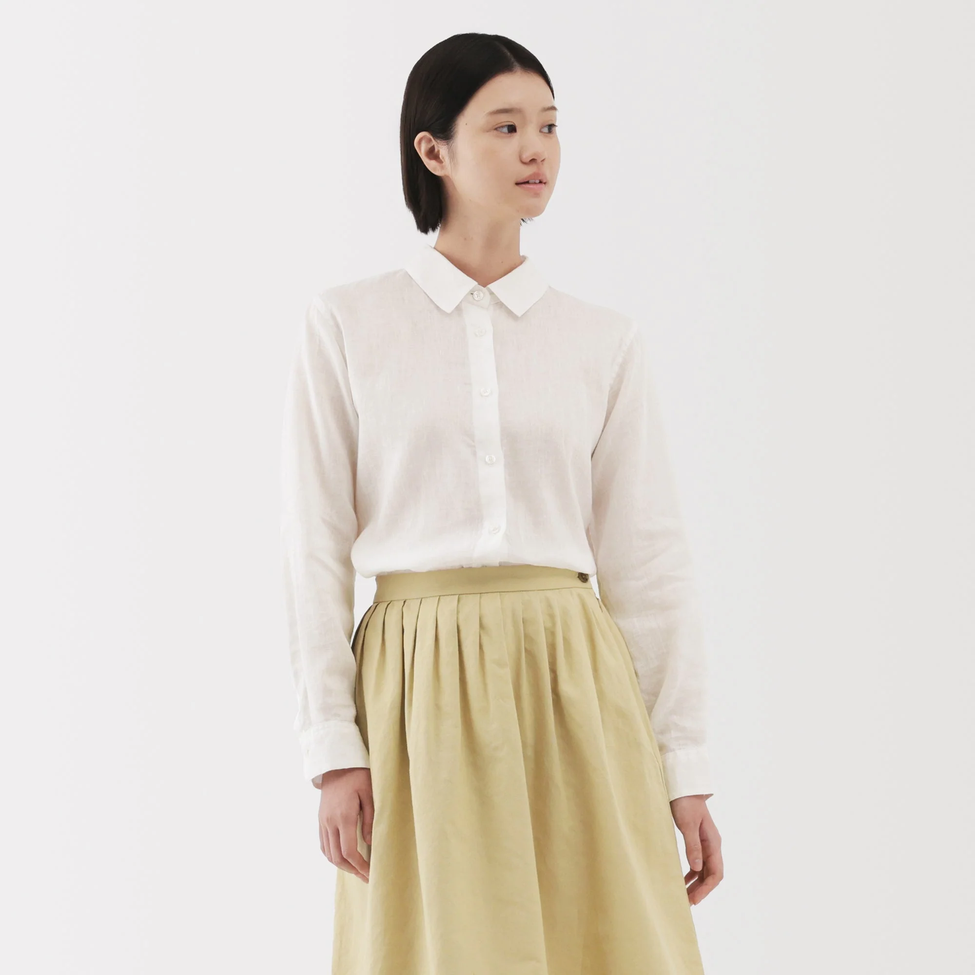 Women's Washed Linen Shirt - Image 3