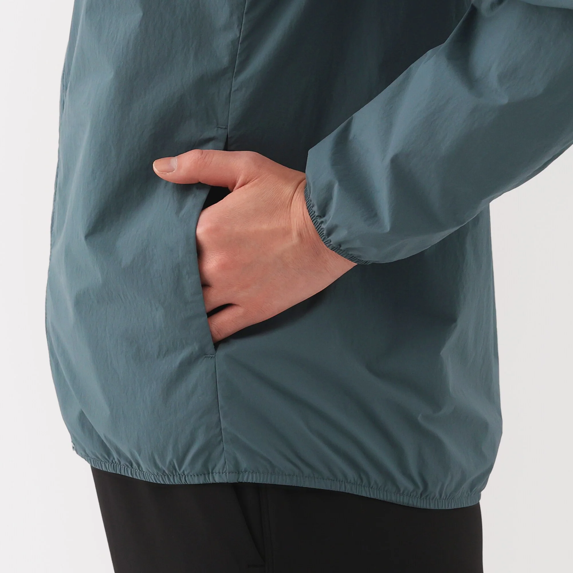 Women's Water Repellent Pocketable Jacket - Image 8