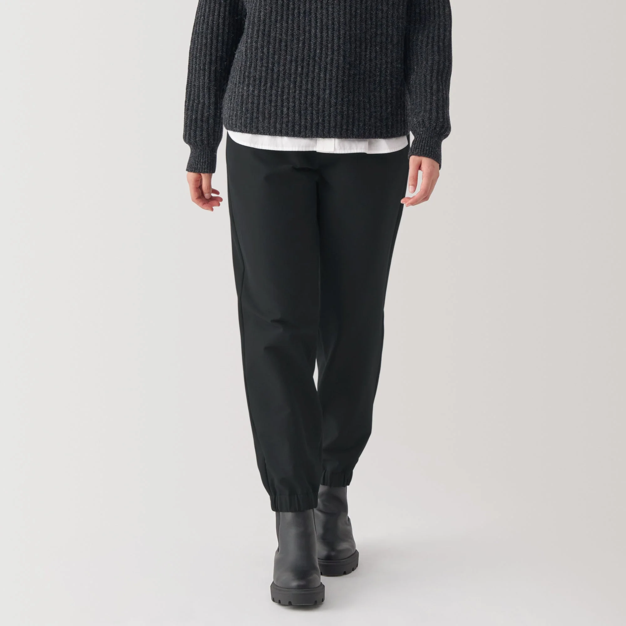 Women's Wind Repellent Stretch Easy Tapered Pants - Image 14