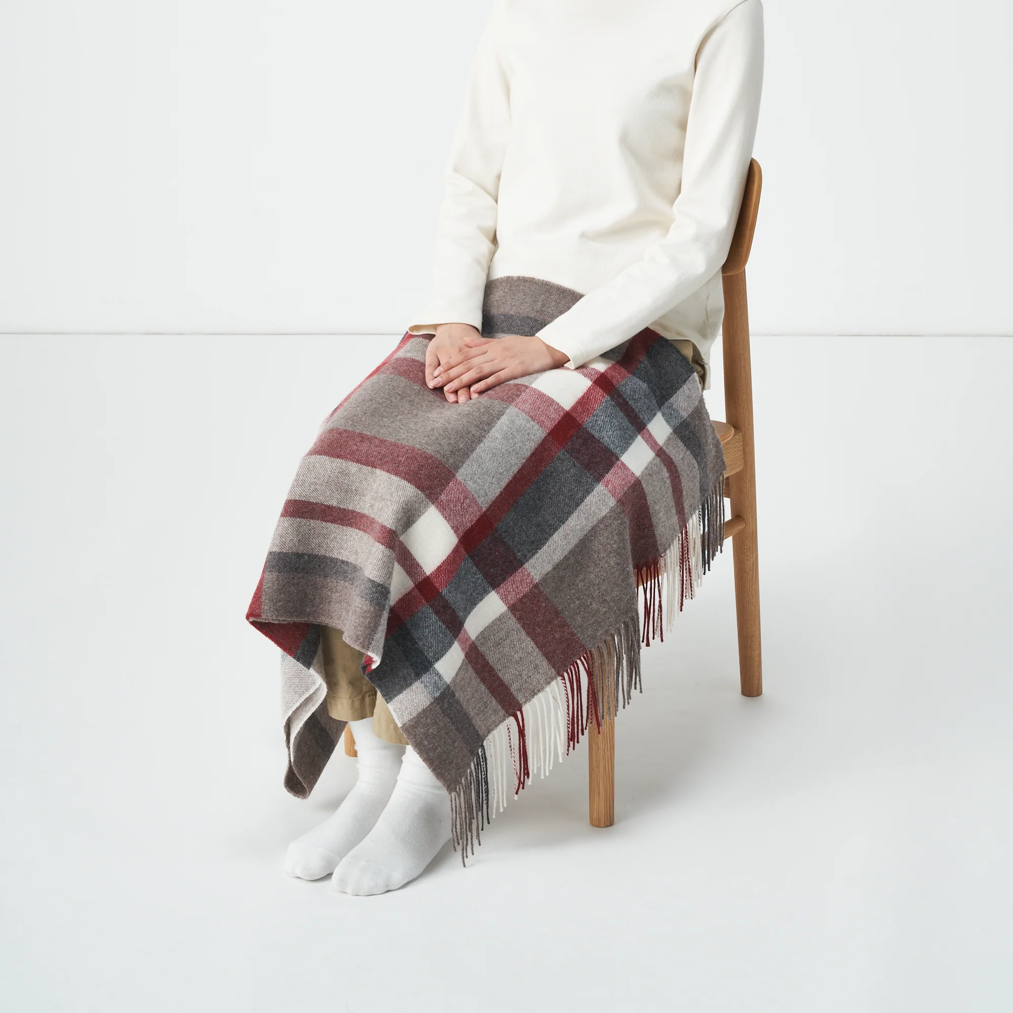 Wool 2-way Large Stole - Patterned - Image 9
