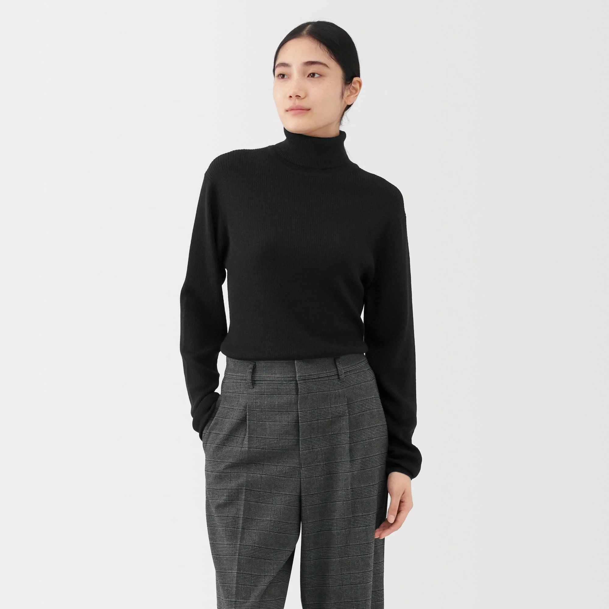 Wool Turtleneck Sweater - Image 30
