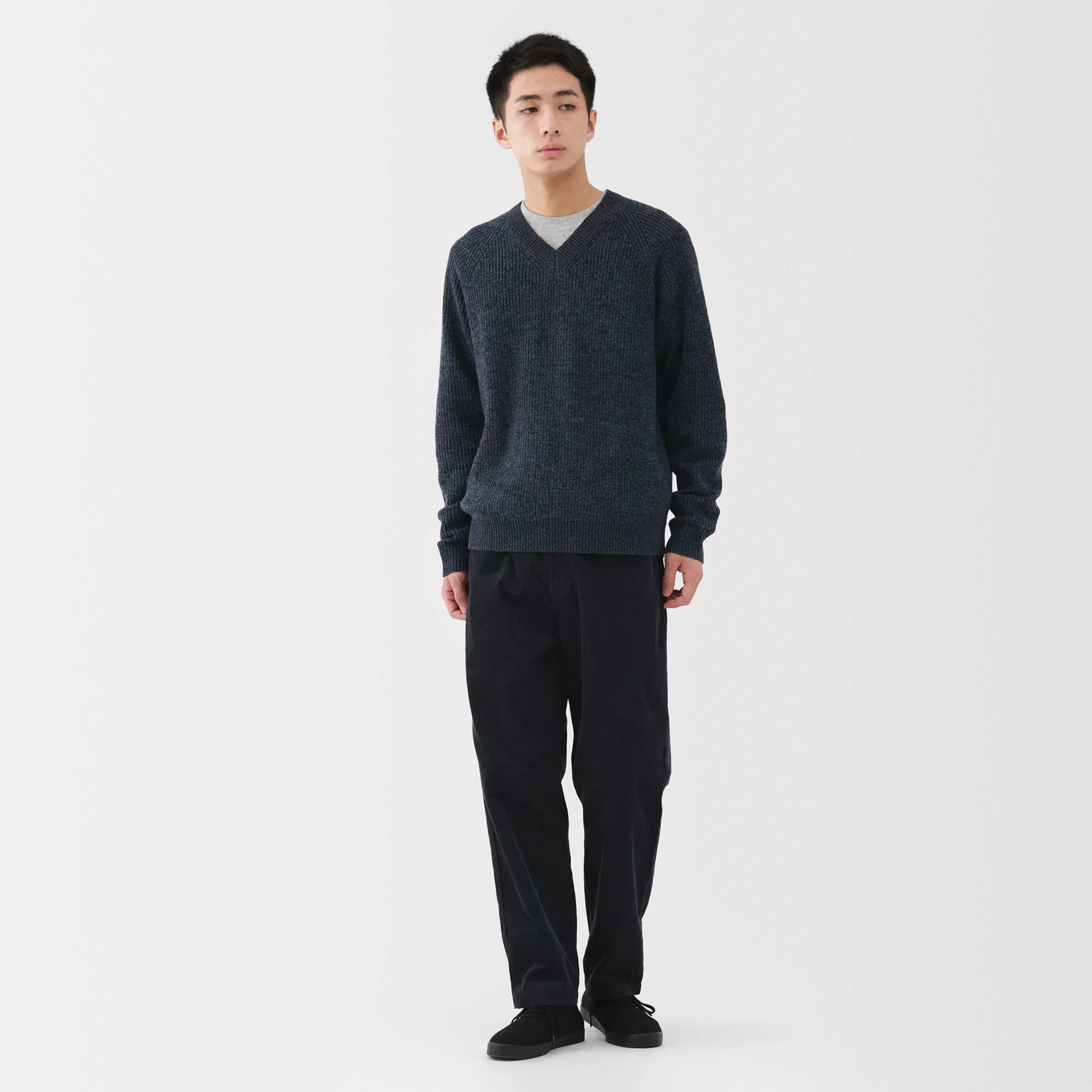 Wool V-Neck Sweater - Image 25