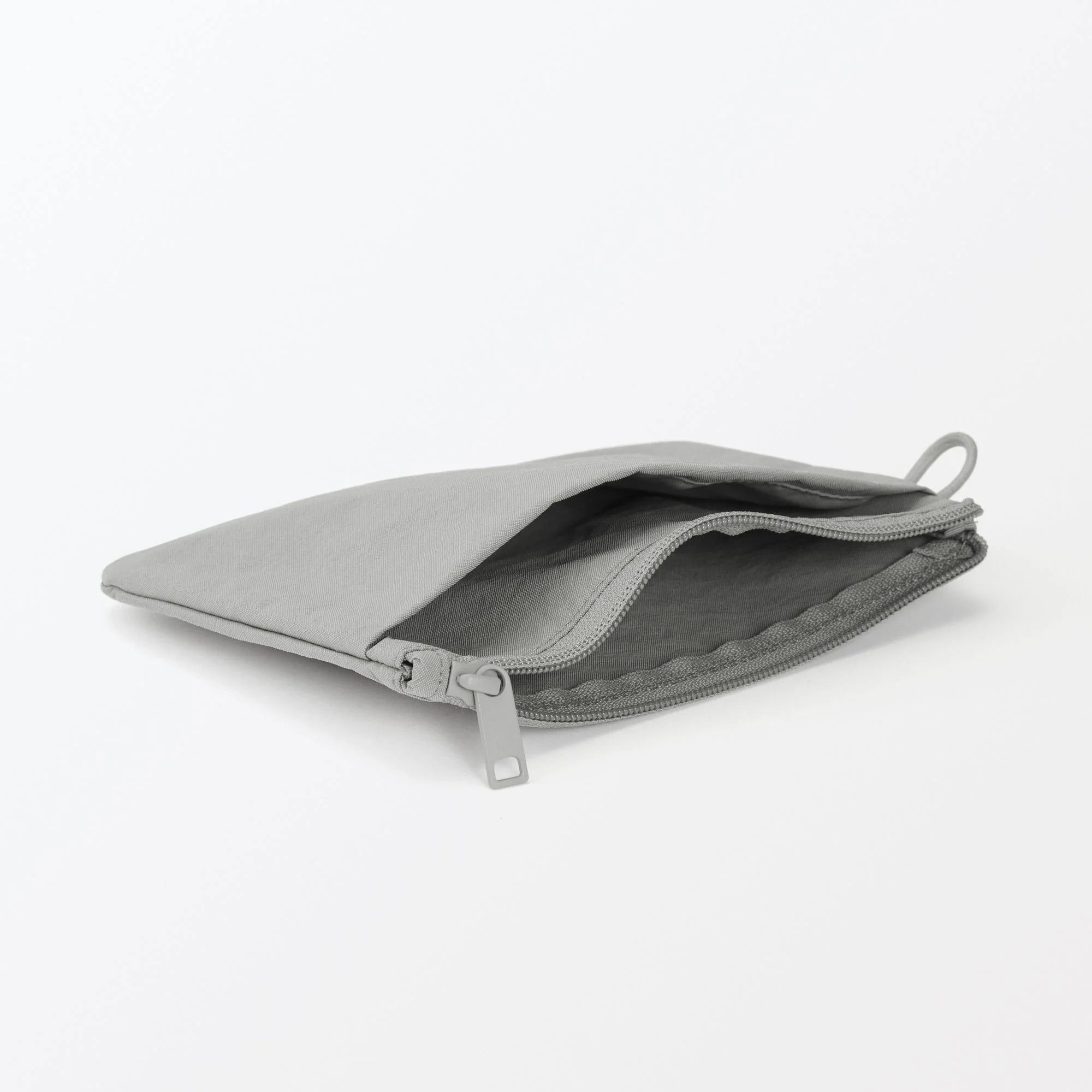 Wrinkled Nylon Flat Pouch - Medium - Image 10
