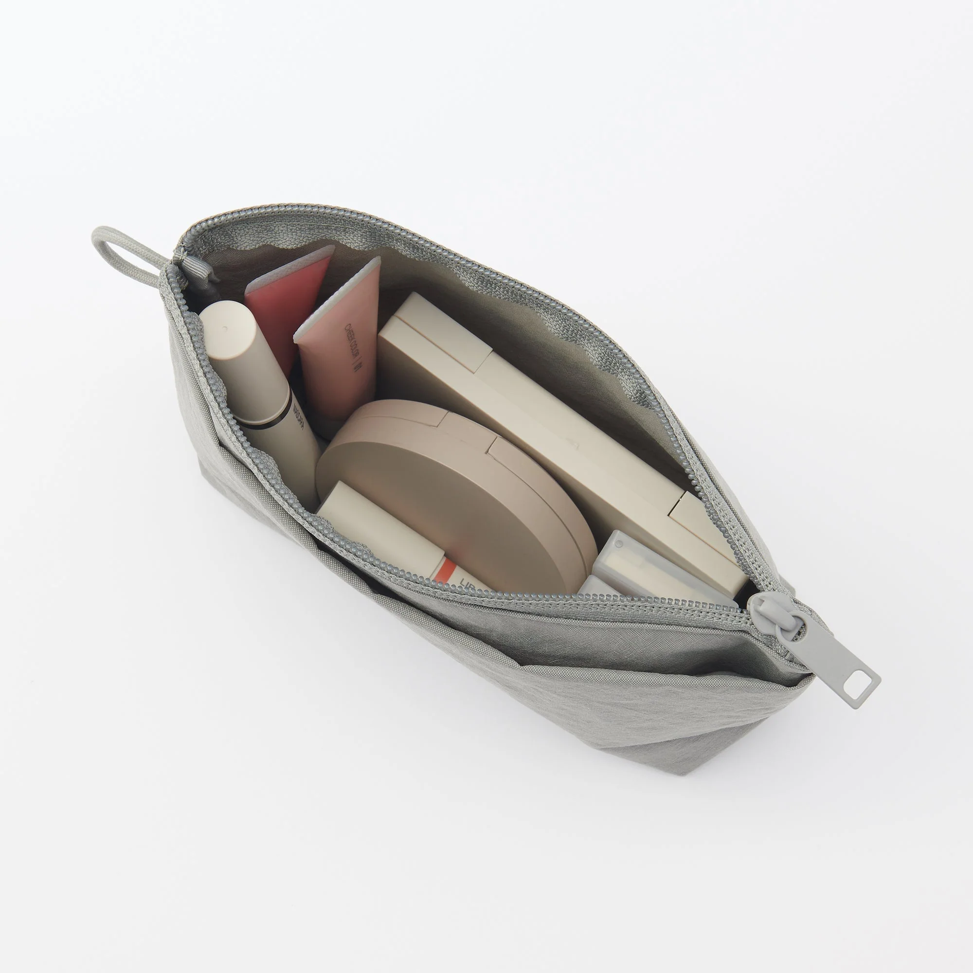 Wrinkled Nylon Gusset Pouch - Medium - Image 9
