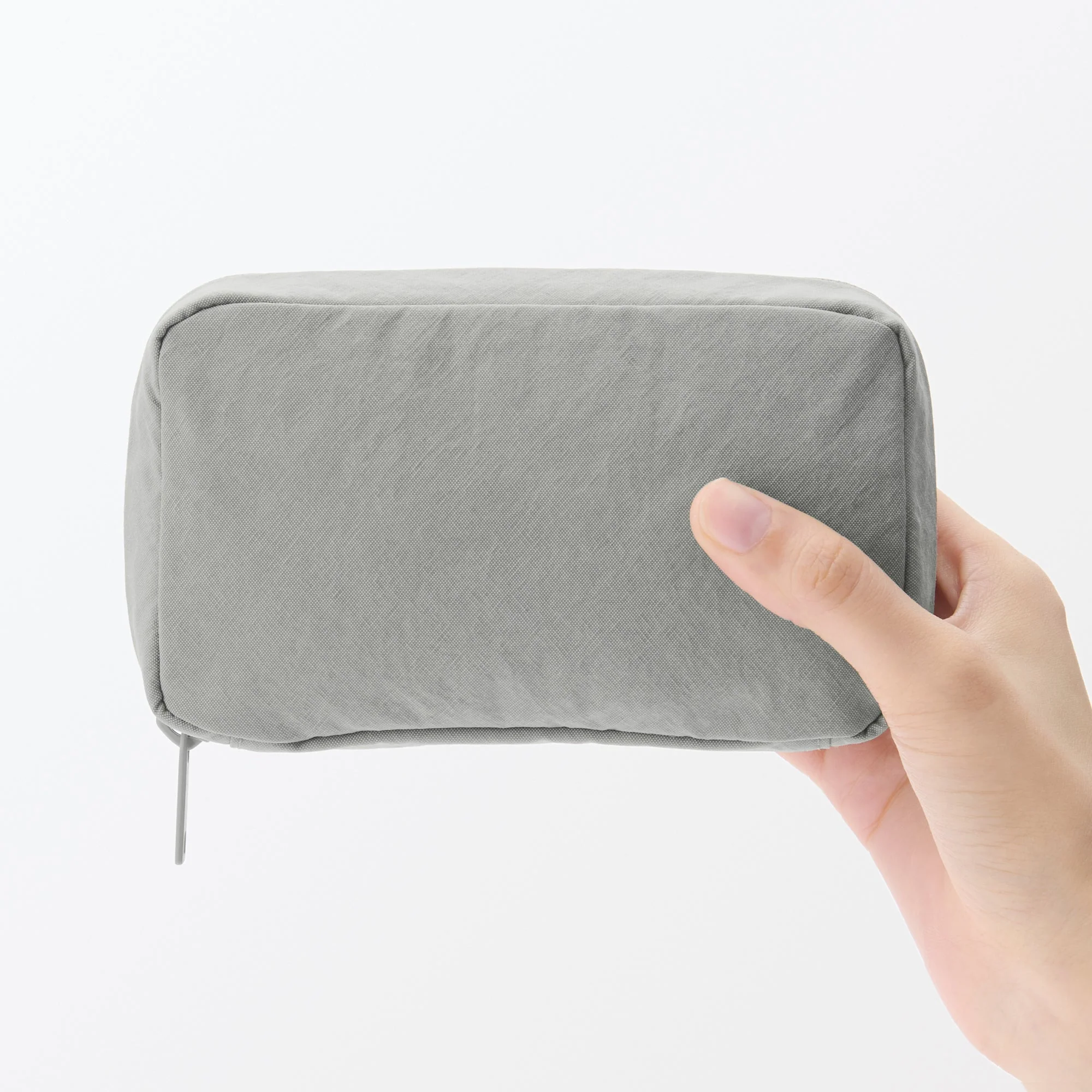 Wrinkled Nylon Wide-Opening Pouch - Medium - Image 13